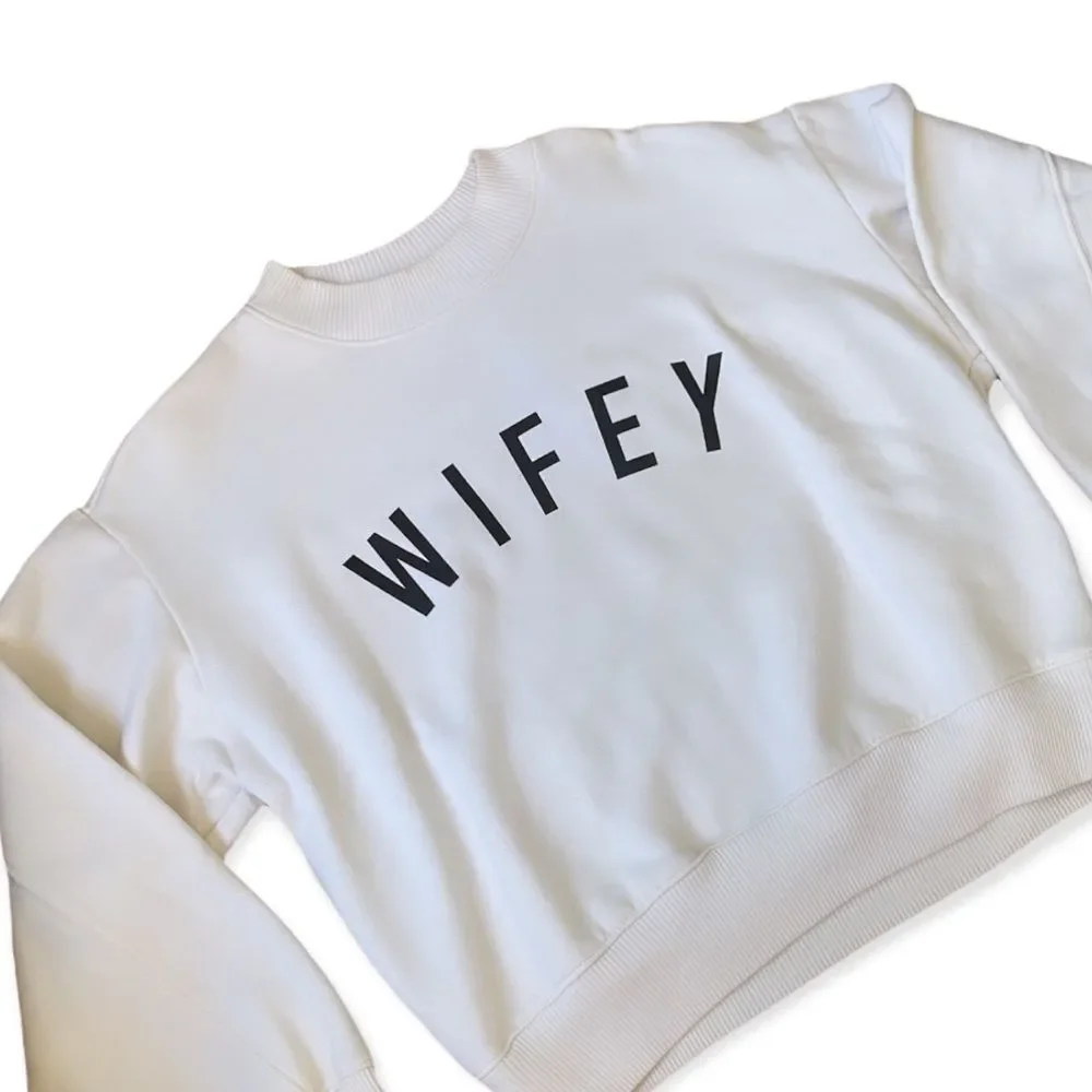 NWT Wool + Pepper Co. WIFEY Crewneck Sweatshirt - Picture 3 of 4